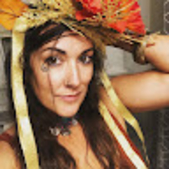 Meet your Posher, Stacy - Picture 1 of 1